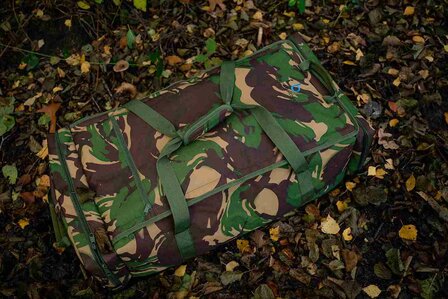 Voerboot camo tas