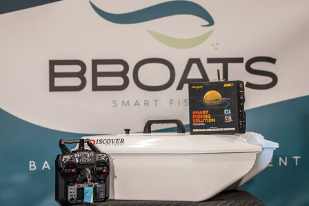 Discover baitboat white 2024 model - Deeper Chirp 2+ ingebouwd.